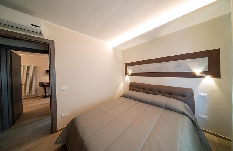 Blue Moon - Via Parigi Apartments Aosta Bagian luar foto